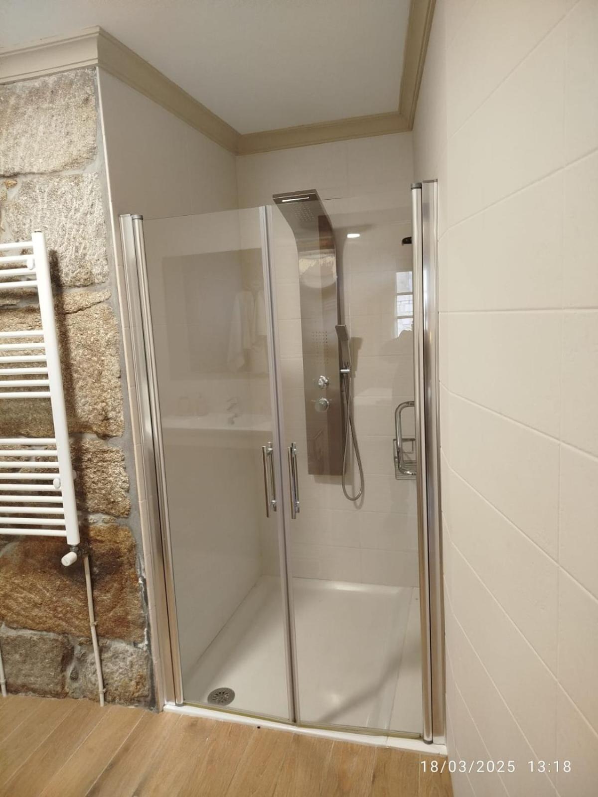 O Apartamento Do Xanza, Ideal Para Parejas Adaptado Movilidad Reducida Meis Dış mekan fotoğraf